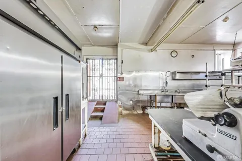 $1,450,000 | 2811-2815 Telegraph Avenue, Berkeley, CA 94705