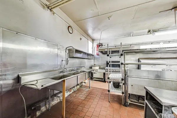 $1,450,000 | 2811-2815 Telegraph Avenue, Berkeley, CA 94705