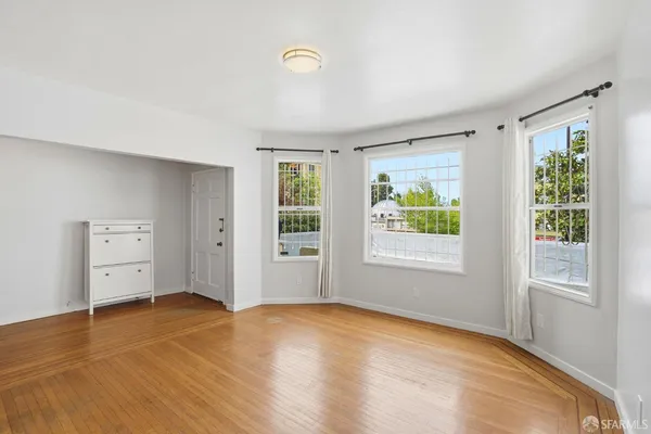 $1,450,000 | 2811-2815 Telegraph Avenue, Berkeley, CA 94705