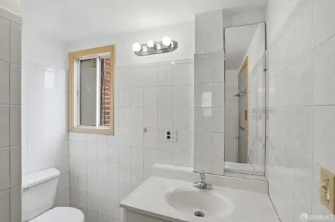 $1,450,000 | 2811-2815 Telegraph Avenue, Berkeley, CA 94705