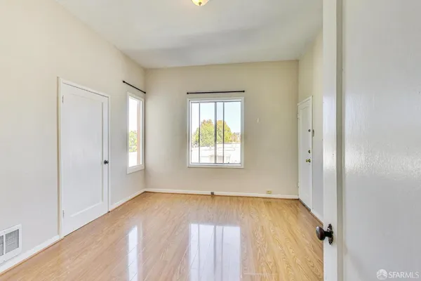 $1,450,000 | 2811-2815 Telegraph Avenue, Berkeley, CA 94705