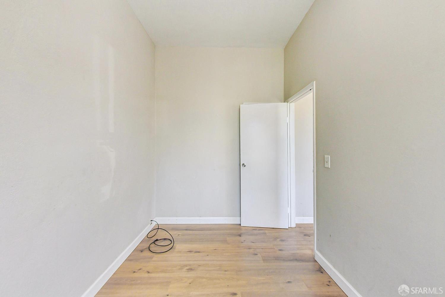2811-2815 Telegraph Avenue Berkeley, CA 94705 - Photo 49 of 73 a view of room
