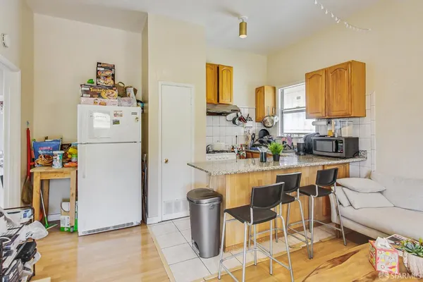 $1,450,000 | 2811-2815 Telegraph Avenue, Berkeley, CA 94705