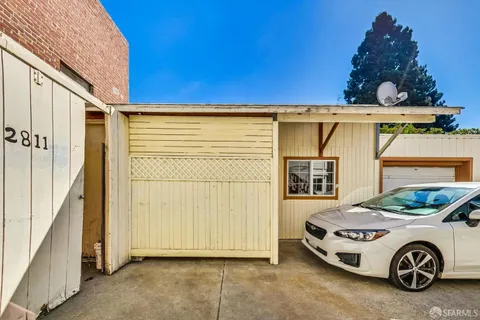 $1,450,000 | 2811-2815 Telegraph Avenue, Berkeley, CA 94705