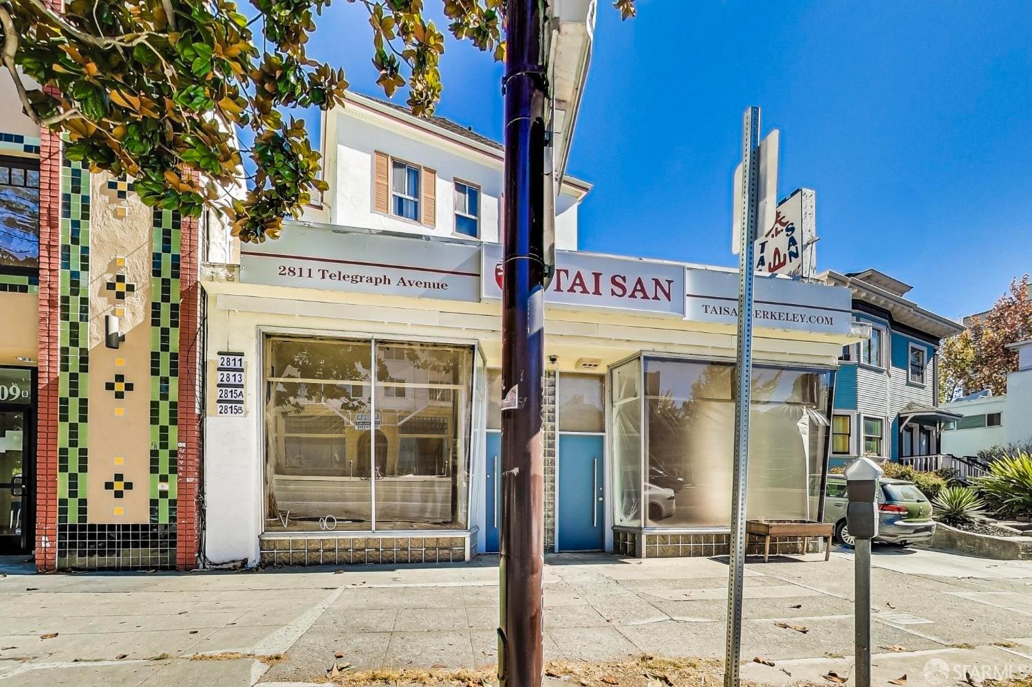 2811-2815 Telegraph Avenue Berkeley, CA 94705 - Photo 67 of 73 a front view of a building