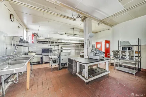 $1,450,000 | 2811-2815 Telegraph Avenue, Berkeley, CA 94705