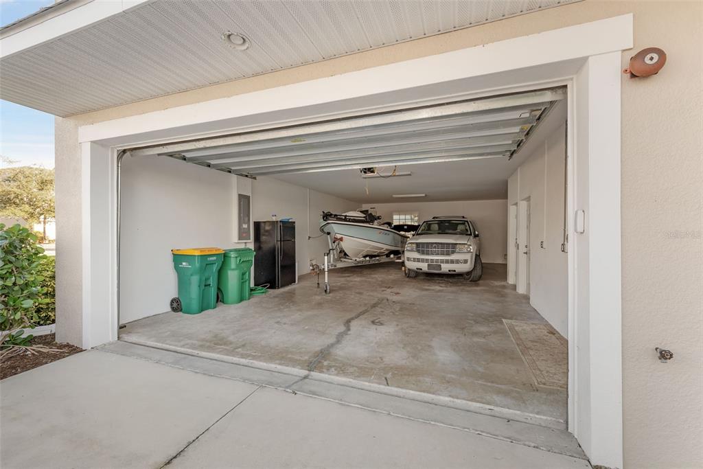10311 Lands End Circle, Unit 16 Placida, FL 33946 - Photo 5 of 76 a view of car garage