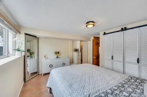 a view of a storage & utility room with washer and dryer