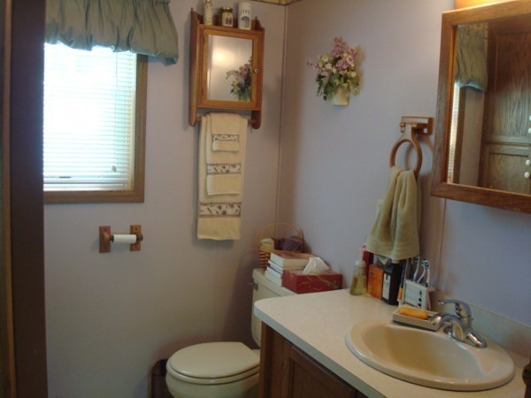 37 Holiday Road Holbrook, MA 02343 - Photo 18 of 24 Gallery Image 18