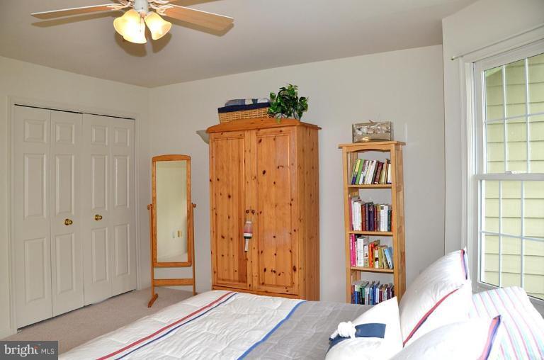 1244 Woodbrook Court Reston, VA 20194 - Photo 25 of 30 Spacious and bright, BR #3