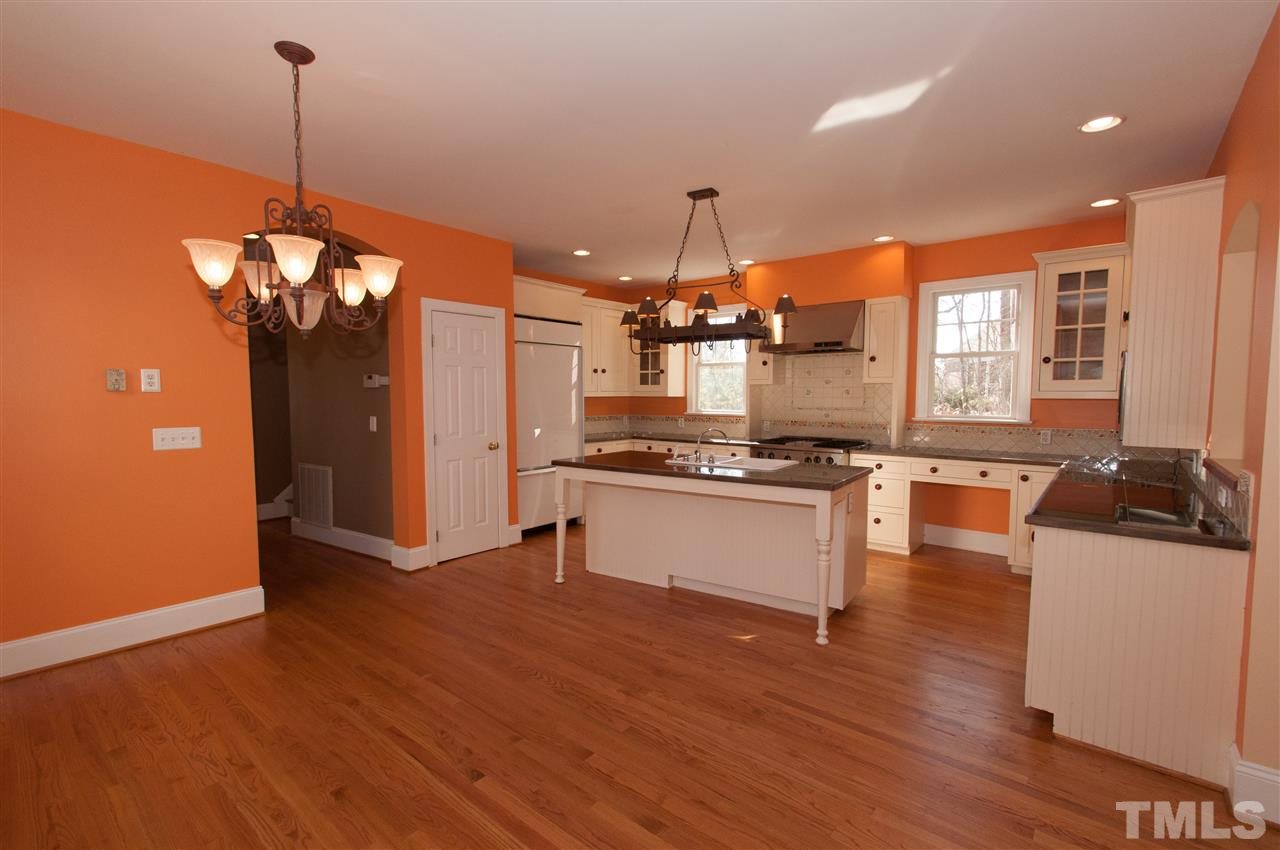 13423 Melvin Arnold Road Raleigh, NC 27613 - Photo 11 of 25 Large breakfast area for your morning coffee