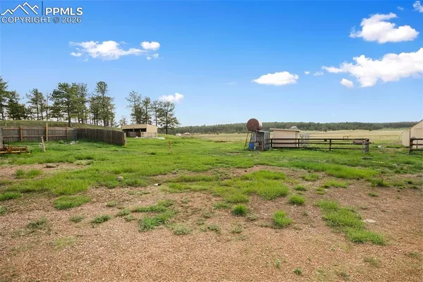 a view of outdoor space