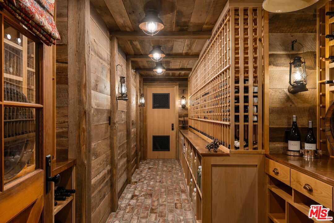 1900 Old Ranch Road Los Angeles, CA 90049 - Photo 41 of 47 Gallery Image 41