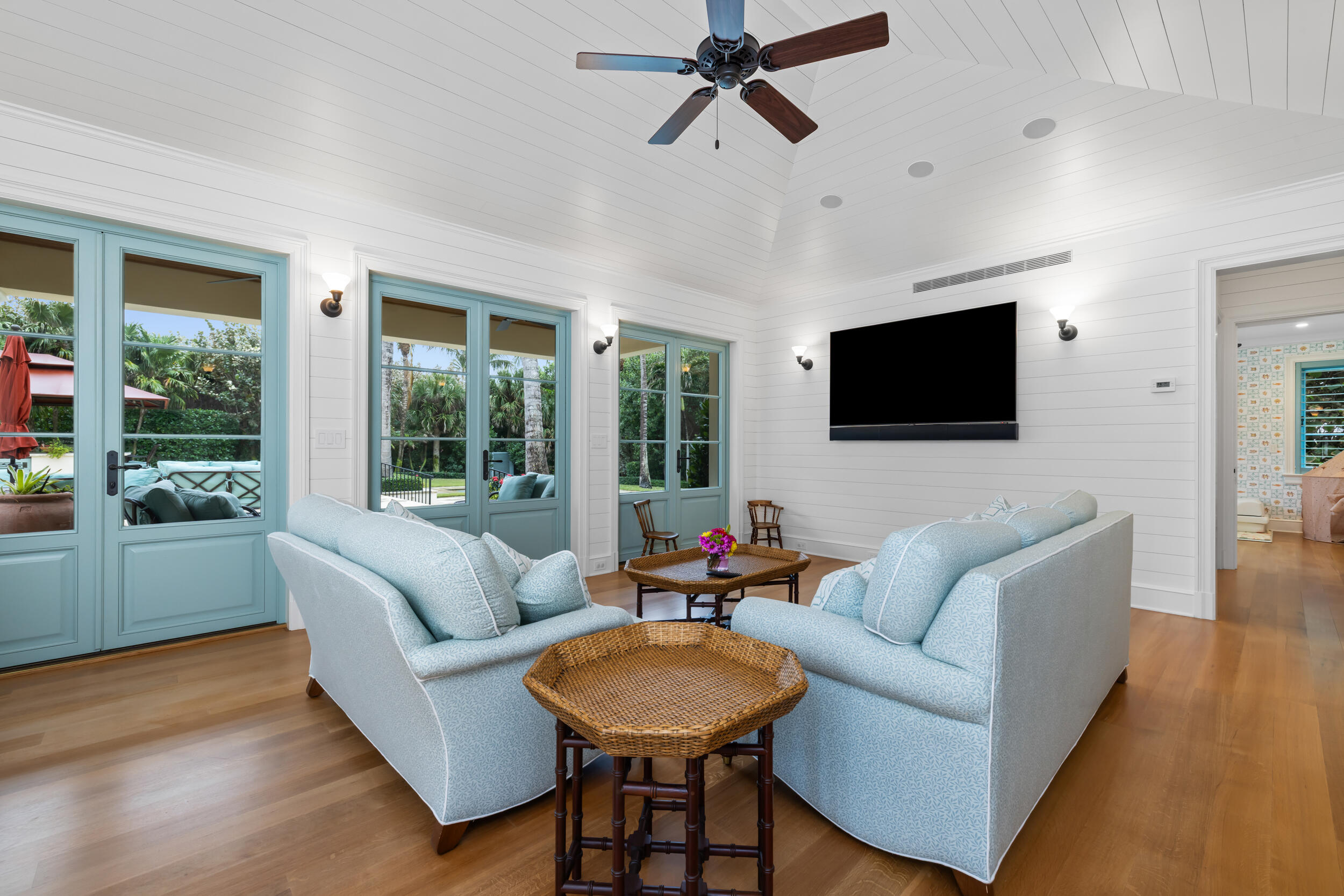 183 South Beach Road Jupiter Island, FL 33455 - Photo 18 of 89 084_X94E