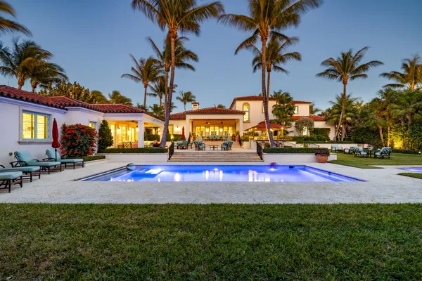 $35,000,000 | 183 South Beach Road, Jupiter Island, FL 33455