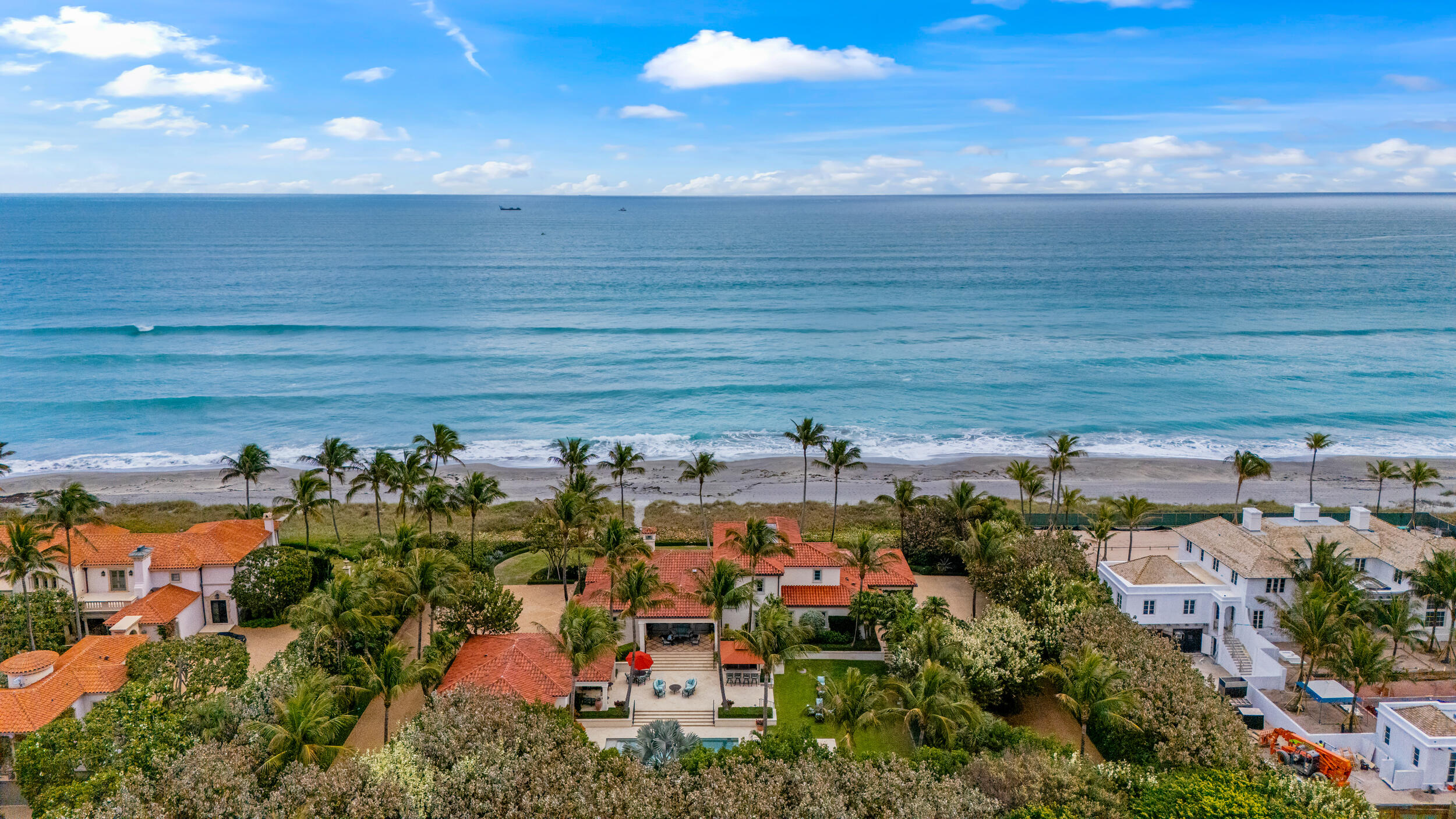 183 South Beach Road Jupiter Island, FL 33455 - Photo 27 of 89 125_6gZ9