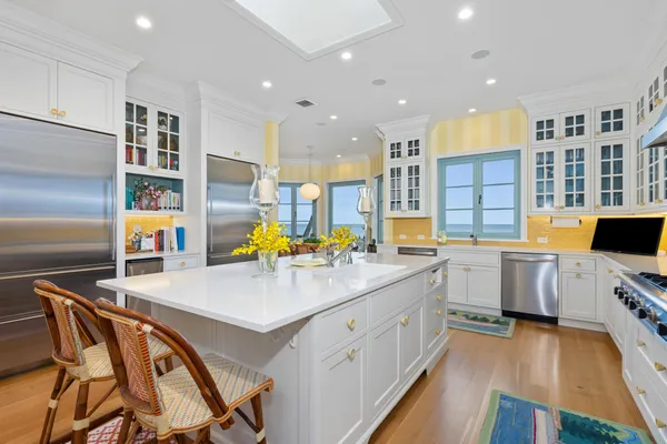 $35,000,000 | 183 South Beach Road, Jupiter Island, FL 33455