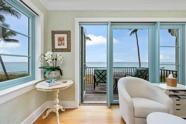 $35,000,000 | 183 South Beach Road, Jupiter Island, FL 33455