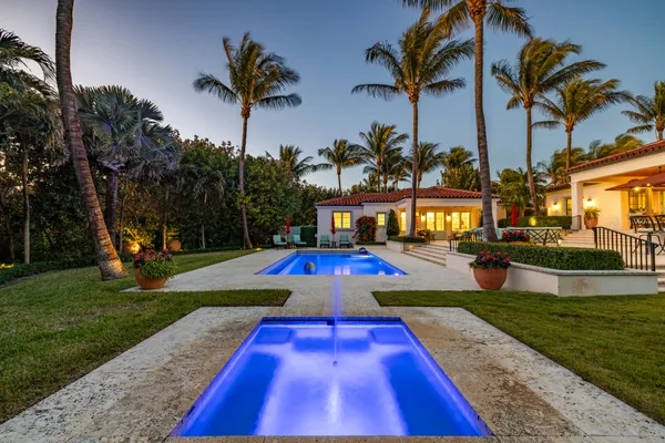 $35,000,000 | 183 South Beach Road, Jupiter Island, FL 33455