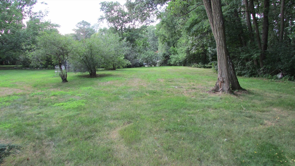 308 Salem Road Billerica, MA 01821 - Photo 6 of 32 Gallery Image 6