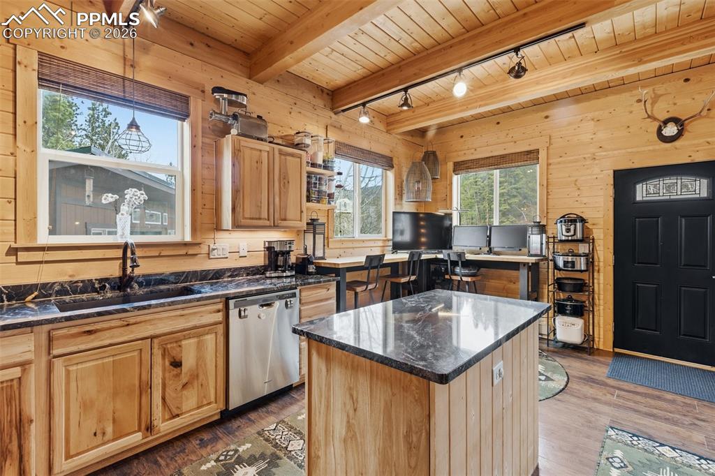 325 Willow Road Divide, CO 80814 - Photo 13 of 49