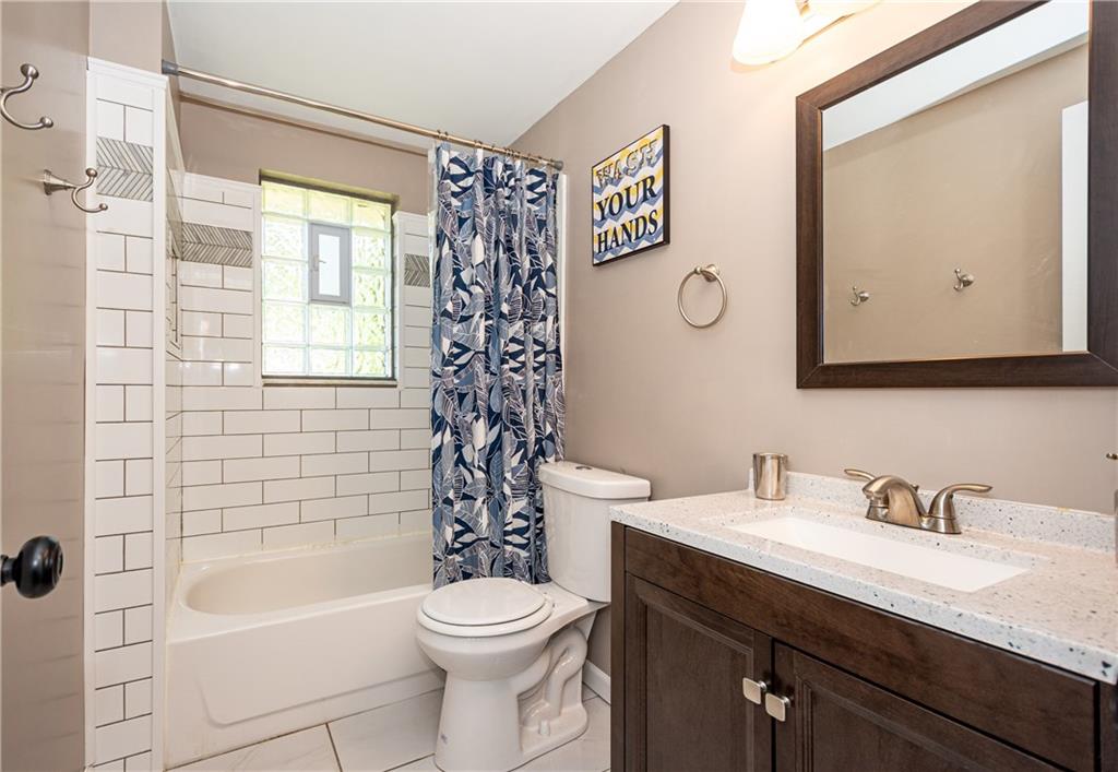 607 Elliot Drive McKees Rocks, PA 15136 - Photo 14 of 25