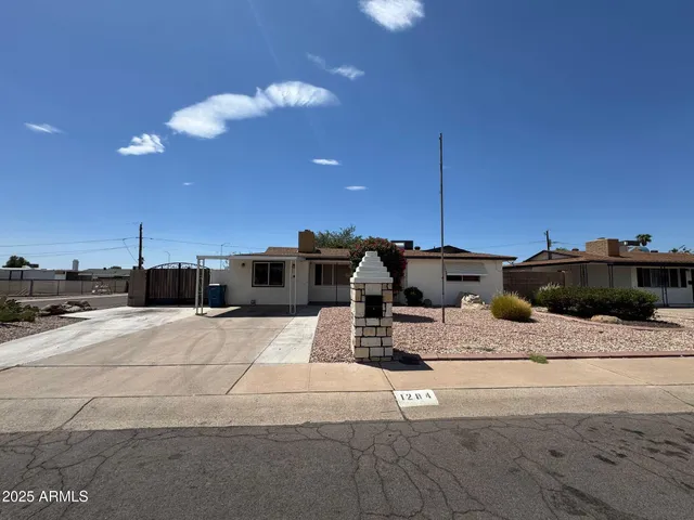 $285,000 | 1284 South Lawther Drive, Apache Junction, AZ 85120