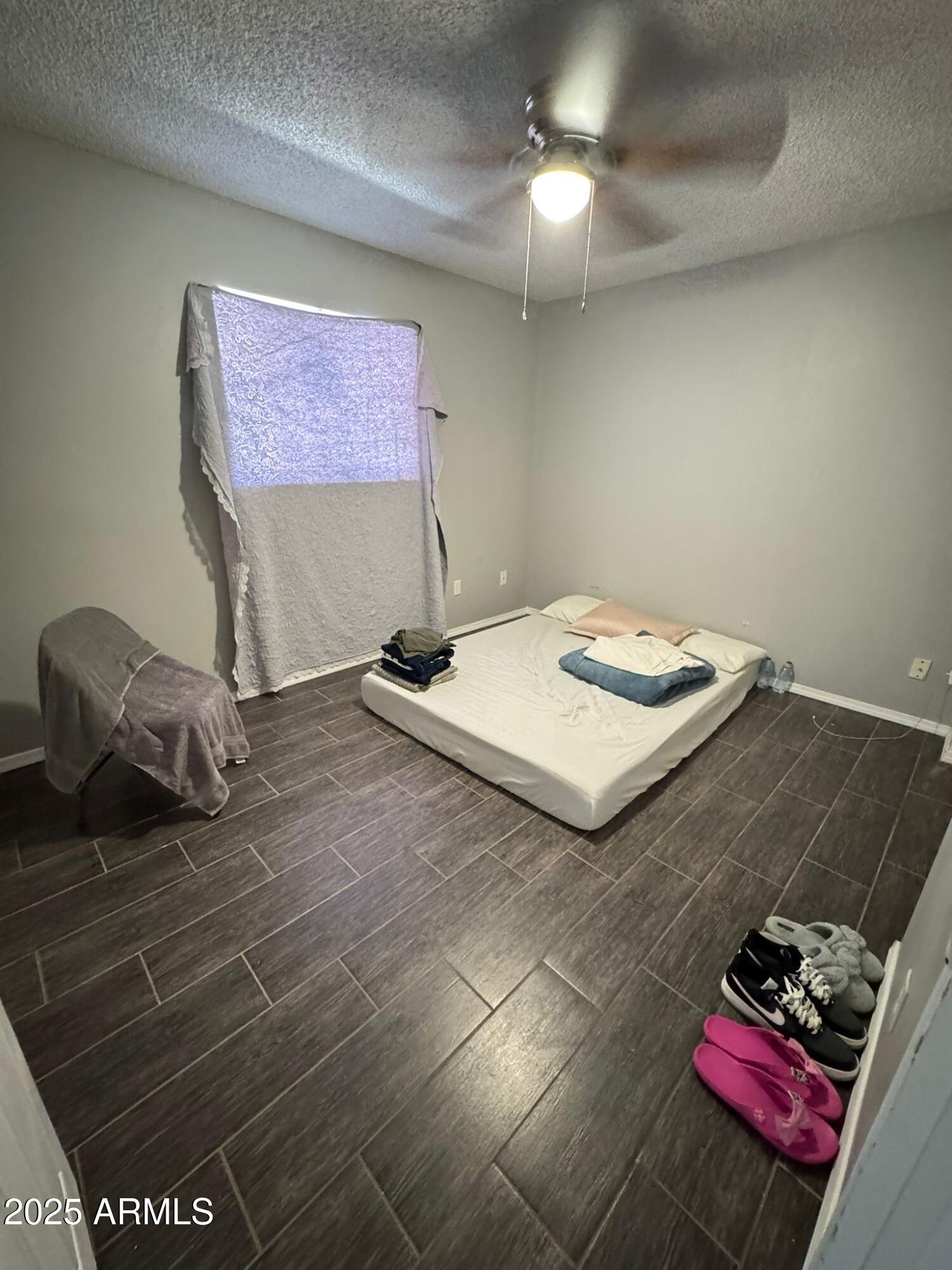 1284 South Lawther Drive Apache Junction, AZ 85120 - Photo 15 of 26 f40620f5-0227-492b-9526-3f1d94e235e8