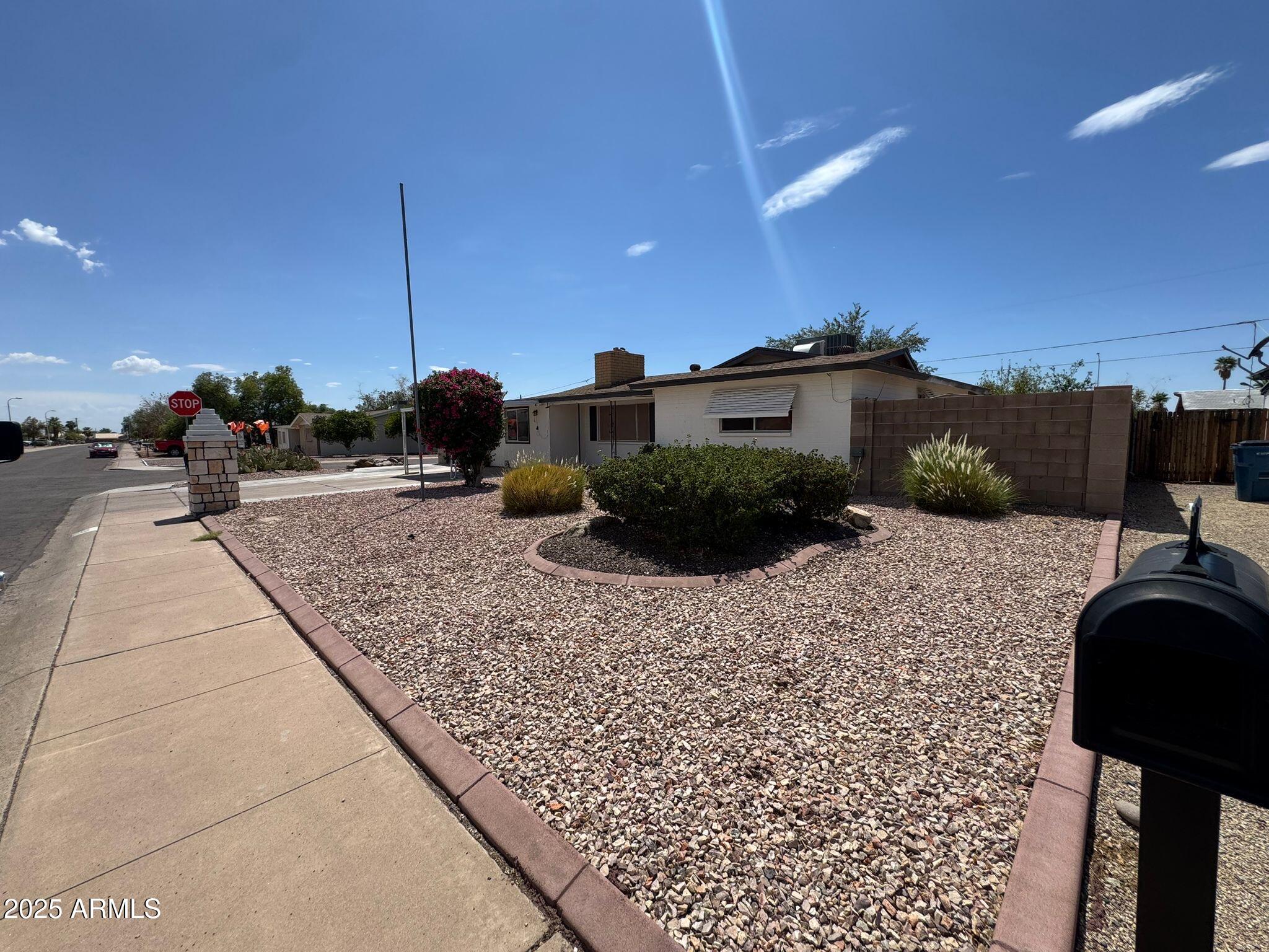 1284 South Lawther Drive Apache Junction, AZ 85120 - Photo 3 of 26 ce65690f-c682-4ff6-9f4a-da64e555b191