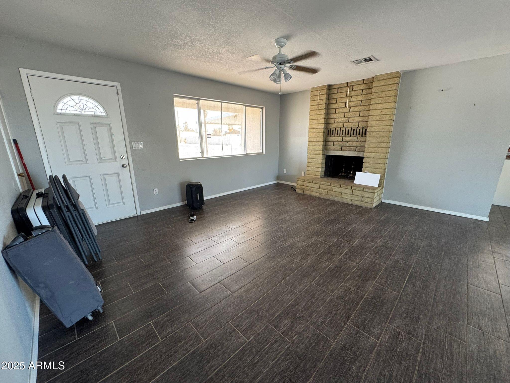 1284 South Lawther Drive Apache Junction, AZ 85120 - Photo 6 of 26 6ce0eb49-b821-46d3-9cc1-09d23d776d95