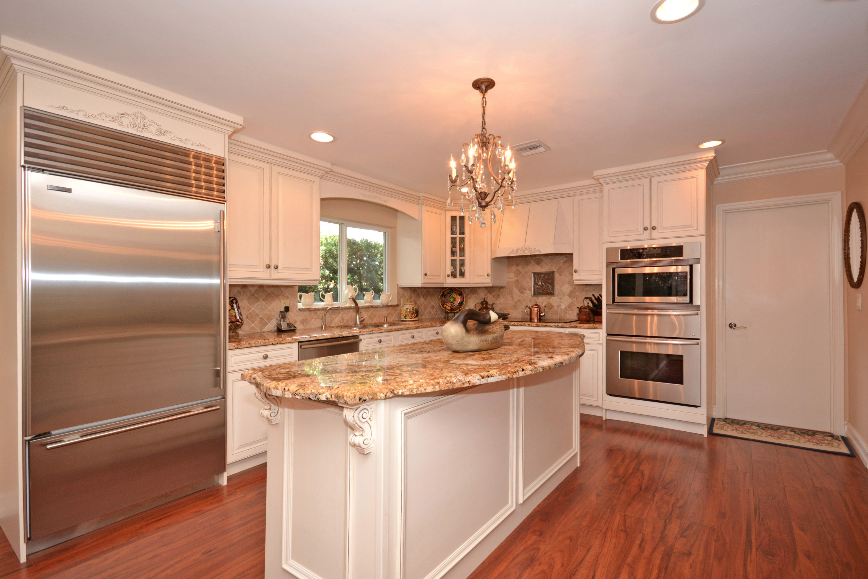1284 Southwest 14th Street Boca Raton, FL 33486 - Photo 3 of 28 Kitchen