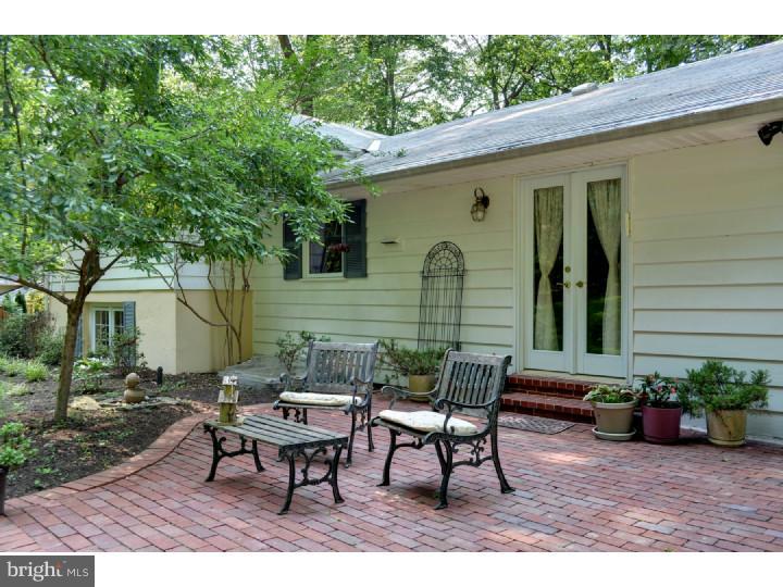 240 Pugh Road Wayne, PA 19087 - Photo 22 of 25