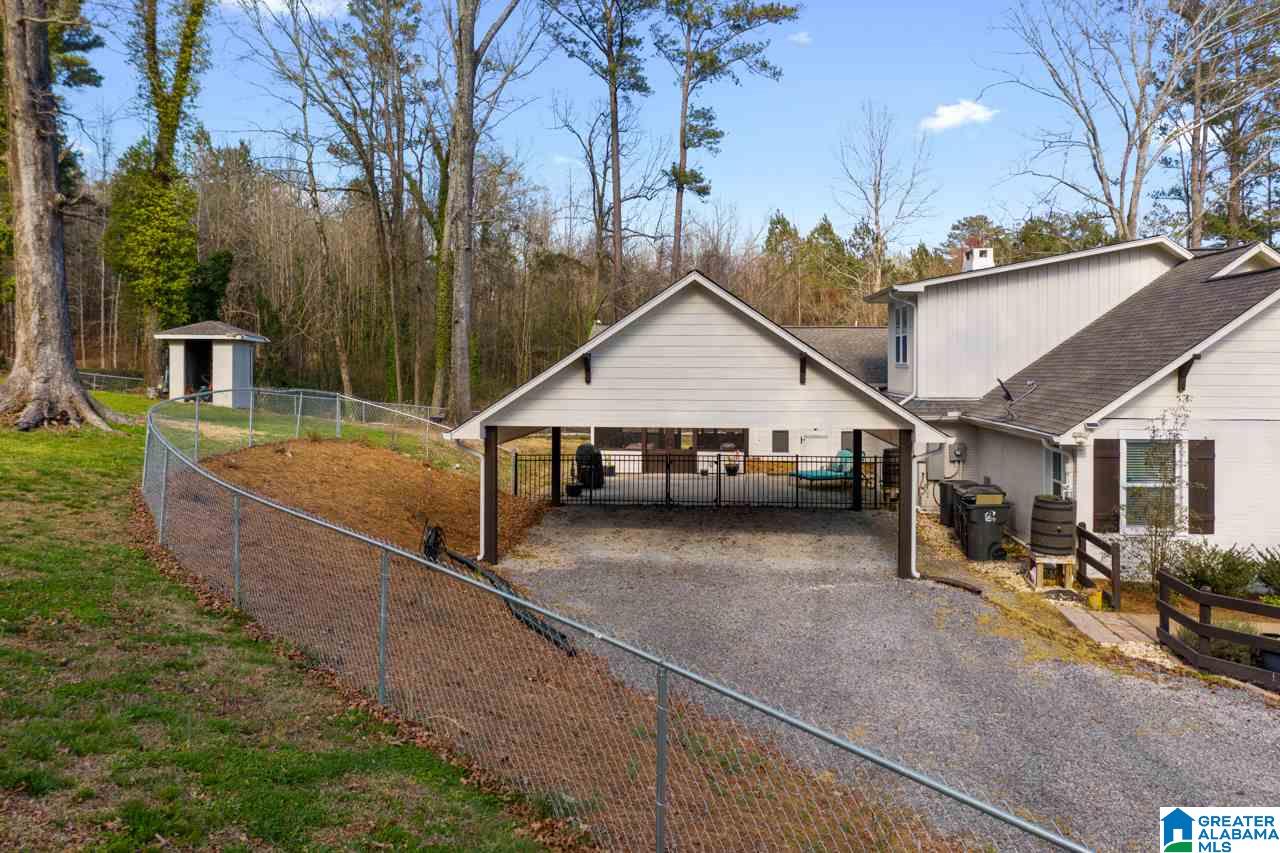 111 Royal Oaks Road Leeds, AL 35094 - Photo 10 of 46