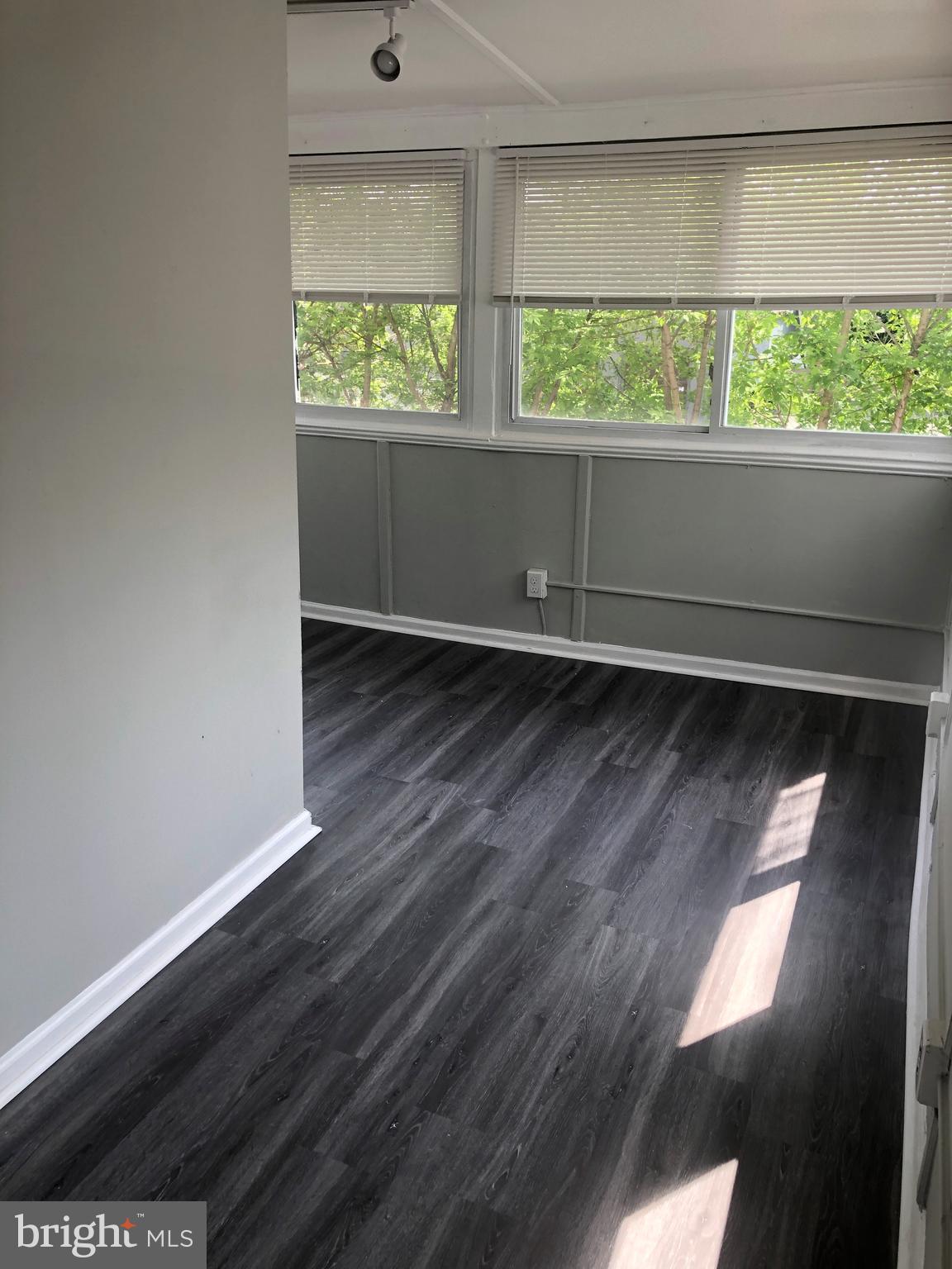 214 Guilford Road Lansdowne, PA 19050 - Photo 11 of 24 Enclosed Porch