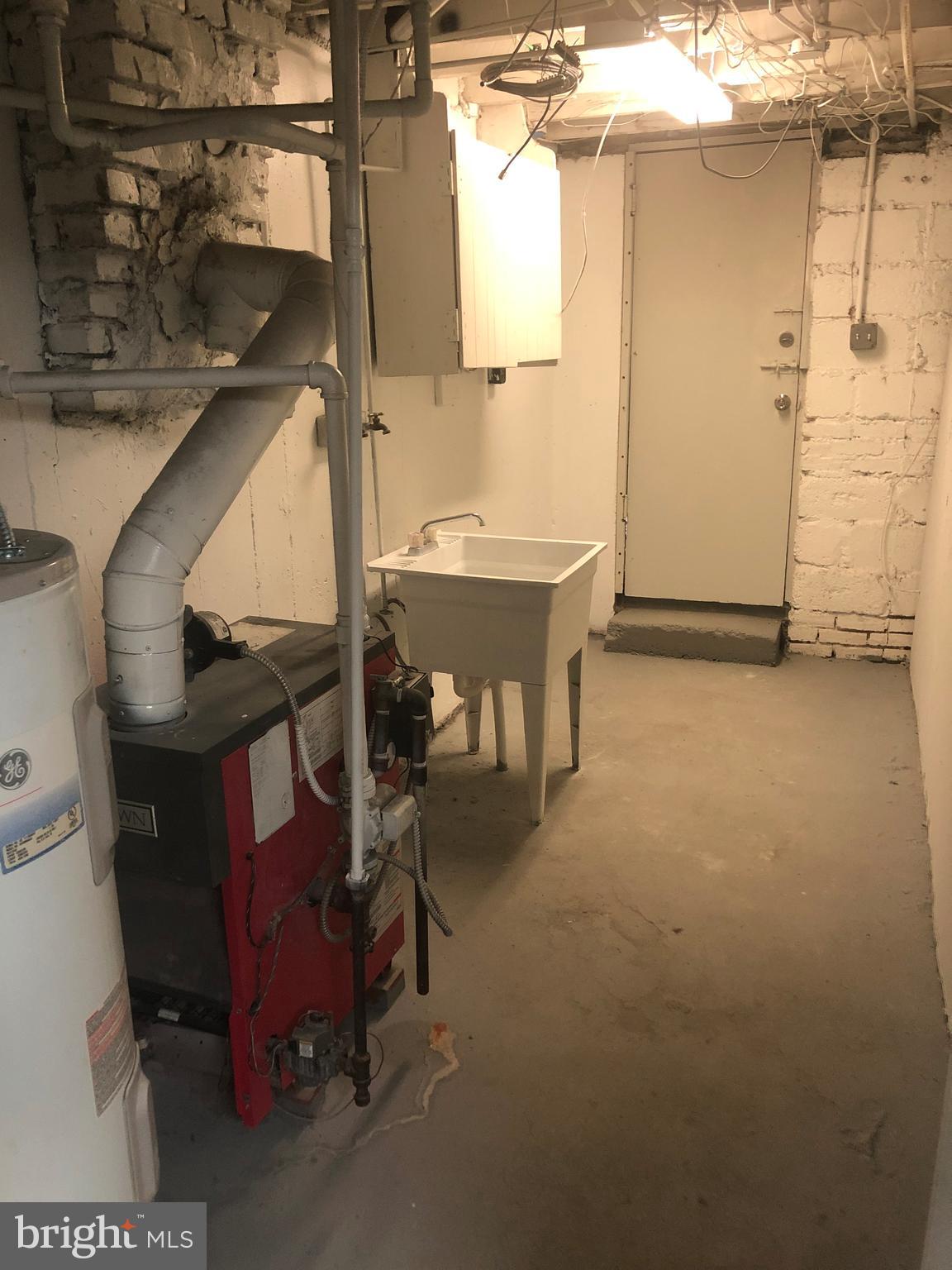 214 Guilford Road Lansdowne, PA 19050 - Photo 15 of 24 Utility room