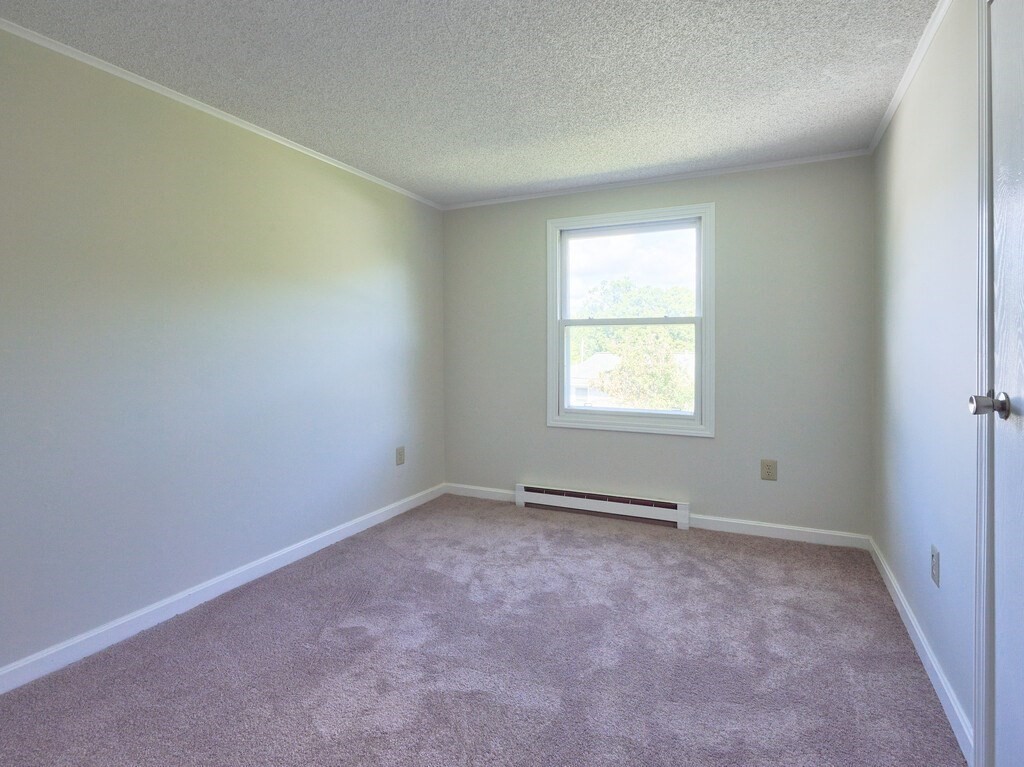 270 Sunderland Road, Unit 40 Worcester, MA 01604 - Photo 17 of 28 Gallery Image 17