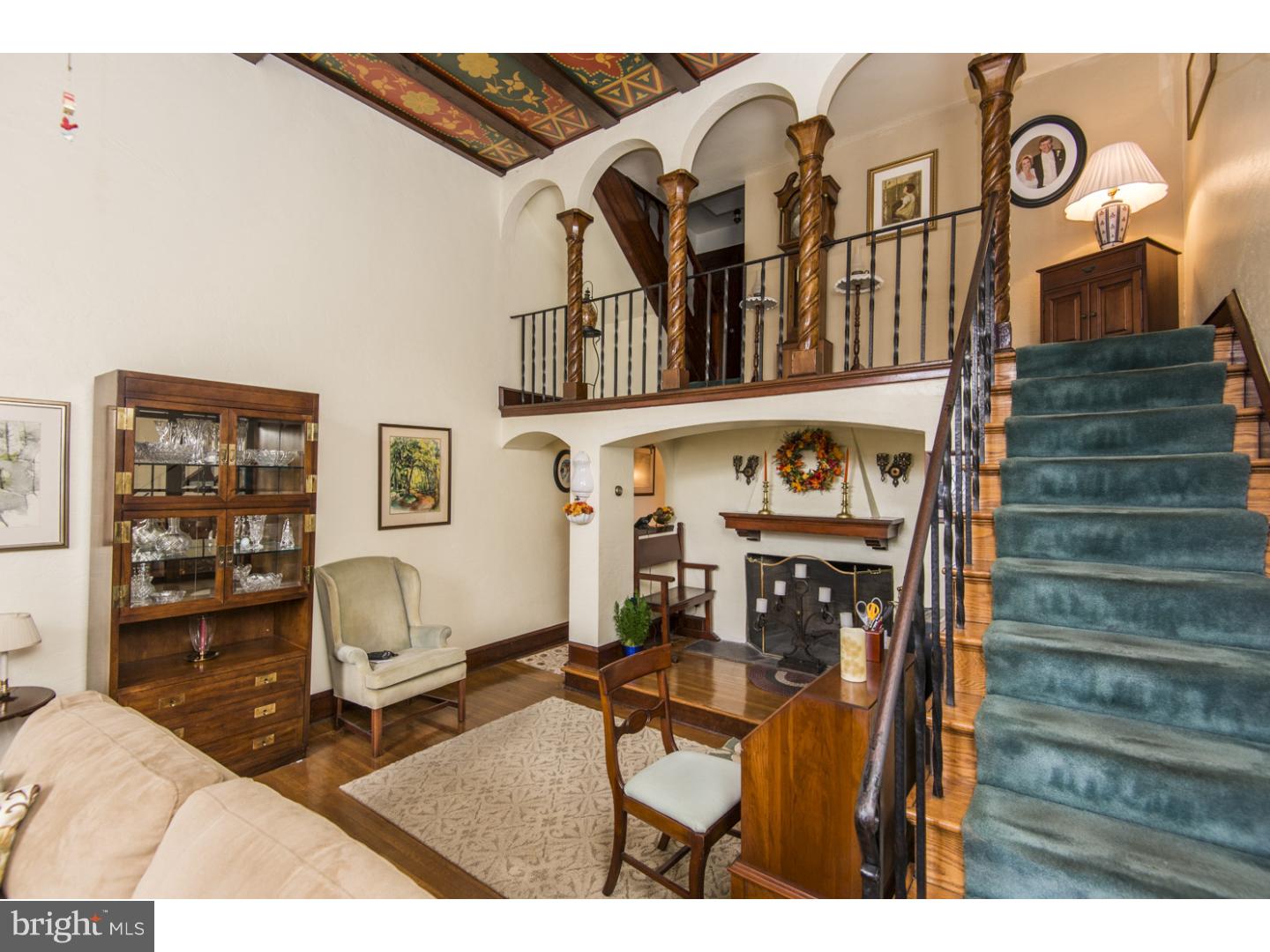 221 Richfield Road Upper Darby, PA 19082 - Photo 7 of 25