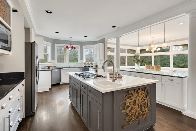 $775,000 | 1025 Timberlake Drive East, Cordova, TN 38018