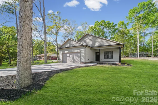 $325,000 | 2119 Woodhurst Lane, Albemarle, NC 28001