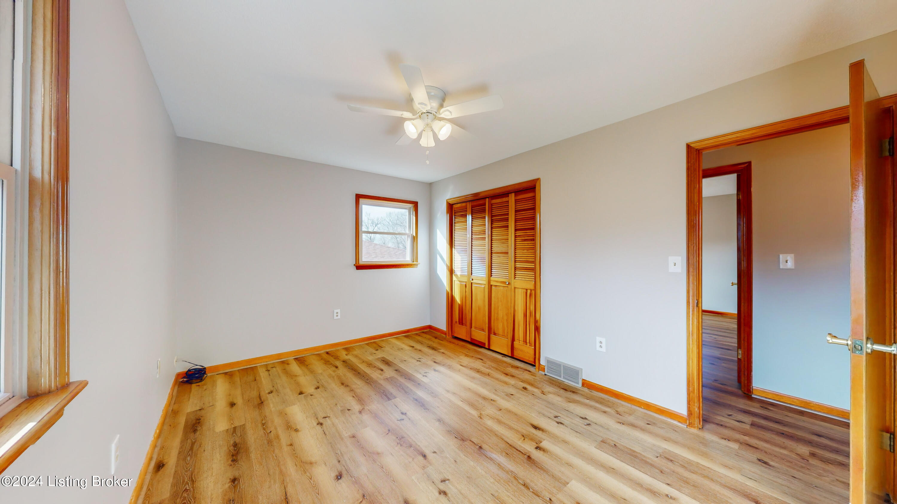1538 Knight Road Louisville, KY 40216 - Photo 33 of 54 New LVP Flooring