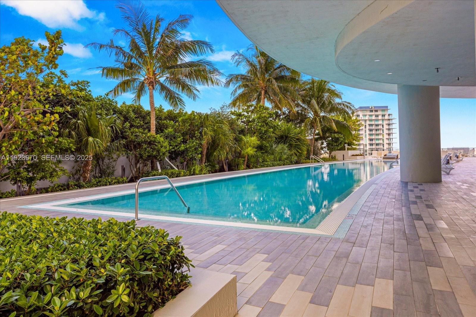 488 Northeast 18th Street, Unit 4102 Miami, FL 33132 - Photo 35 of 60 a view of a backyard