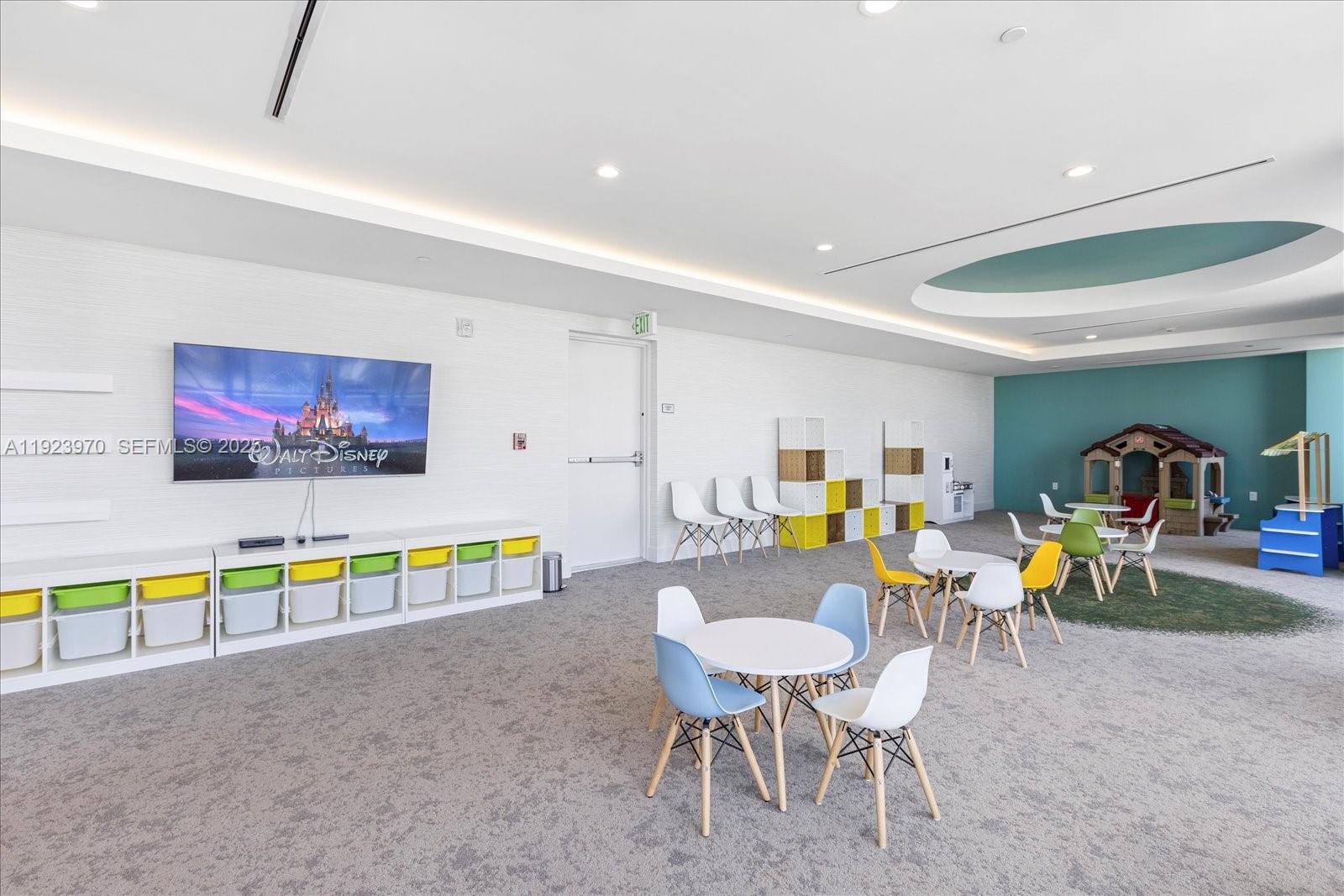 488 Northeast 18th Street, Unit 4102 Miami, FL 33132 - Photo 47 of 60 a living room with furniture kitchen view and a refrigerator