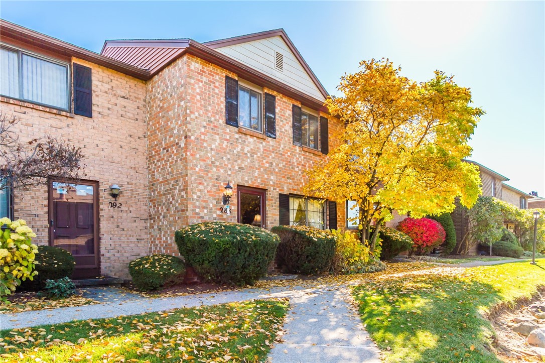 288 Surrey Hill Way Rochester, NY 14623 - Photo 1 of 1