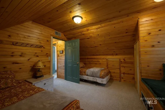 $740,000 | 397 Warm Lake Road, Cascade, ID 83611