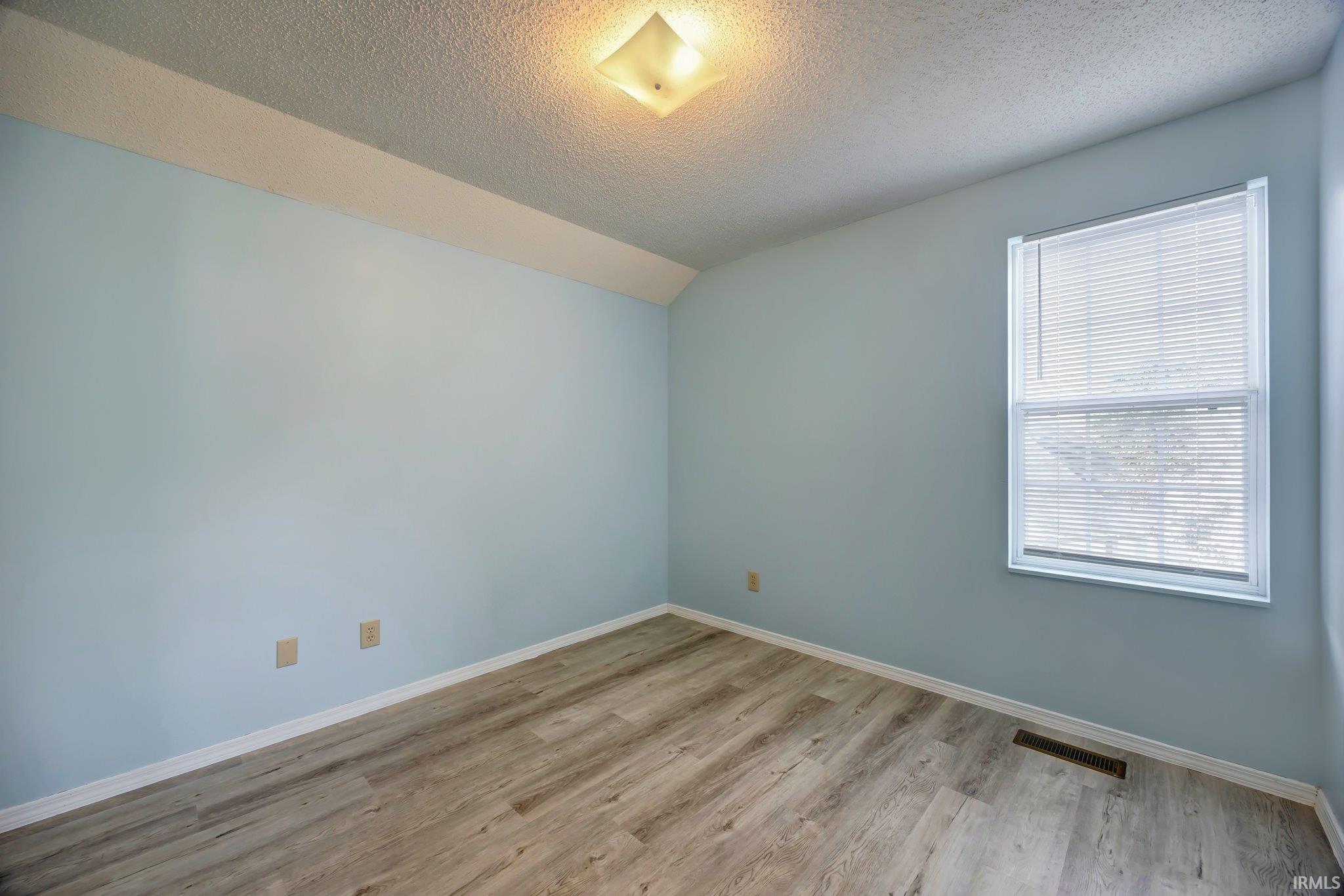 414 Wylie Farm Road Bloomington, IN 47401 - Photo 24 of 36 Gallery Image 24