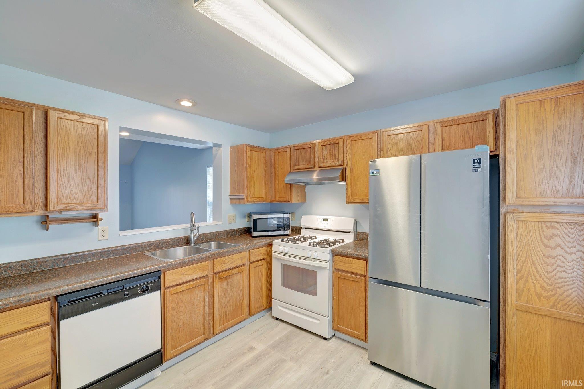 414 Wylie Farm Road Bloomington, IN 47401 - Photo 9 of 36 Gallery Image 9