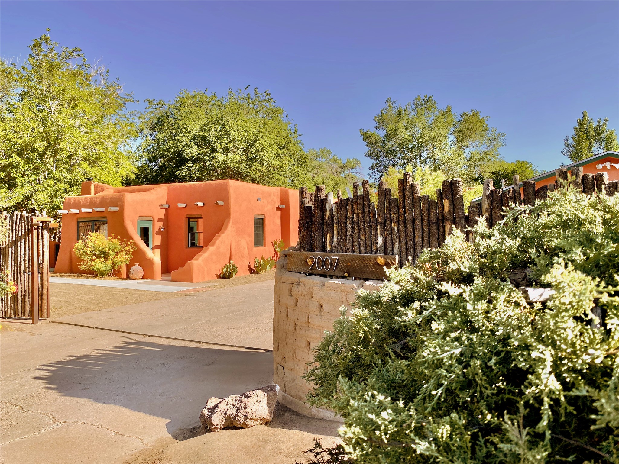2007 Indian School Road Northwest Albuquerque, NM 87104 - Photo 2 of 38 Street View