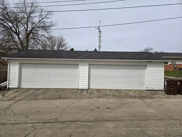 $430,000 | 551 Donna Drive, Rockford, IL 61107