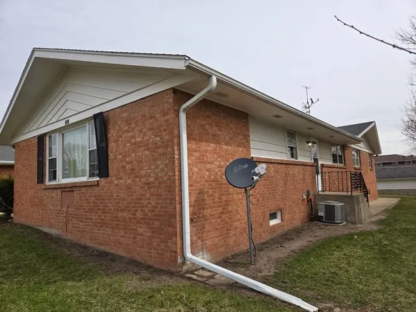 $430,000 | 551 Donna Drive, Rockford, IL 61107