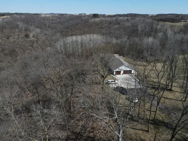 $675,000 | W3300 160th Avenue, Maiden Rock, WI 54750